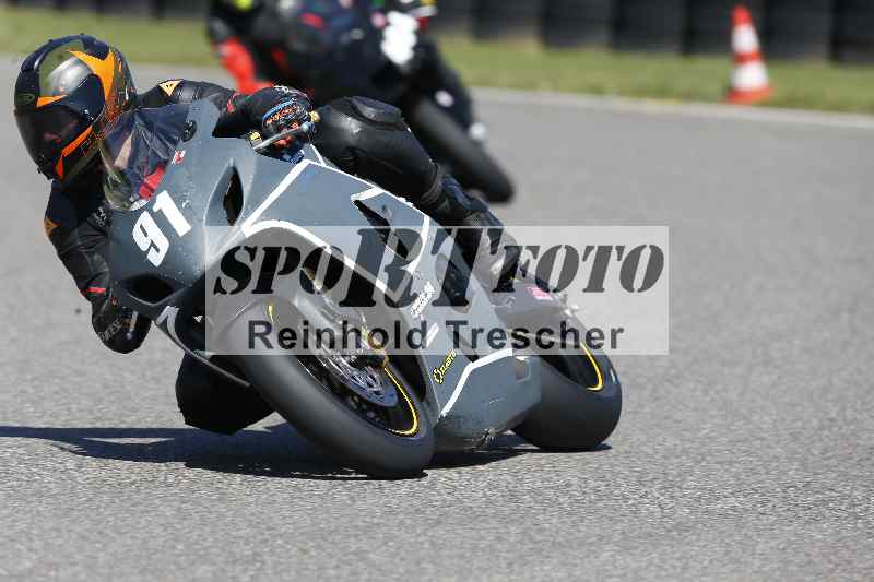 Archiv-2025/43 08.08.2025 Discover the Bike ADR/Race 3 rot/91